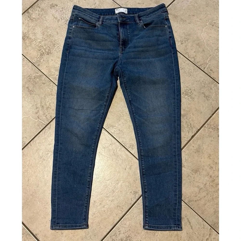 ASOS Design Power spray on stretch skinny Jeans‎ 34